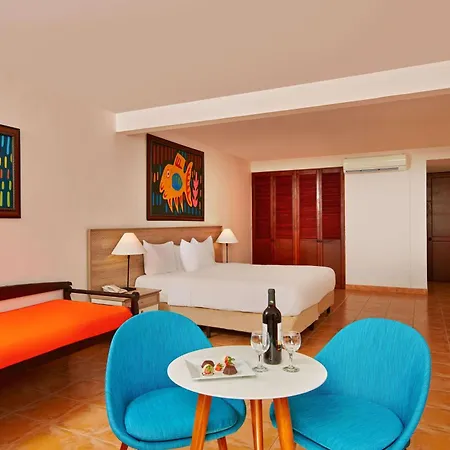 Grand Decameron Panama, A Trademark All Inclusive Resort Playa Blanca  Exterior photo
