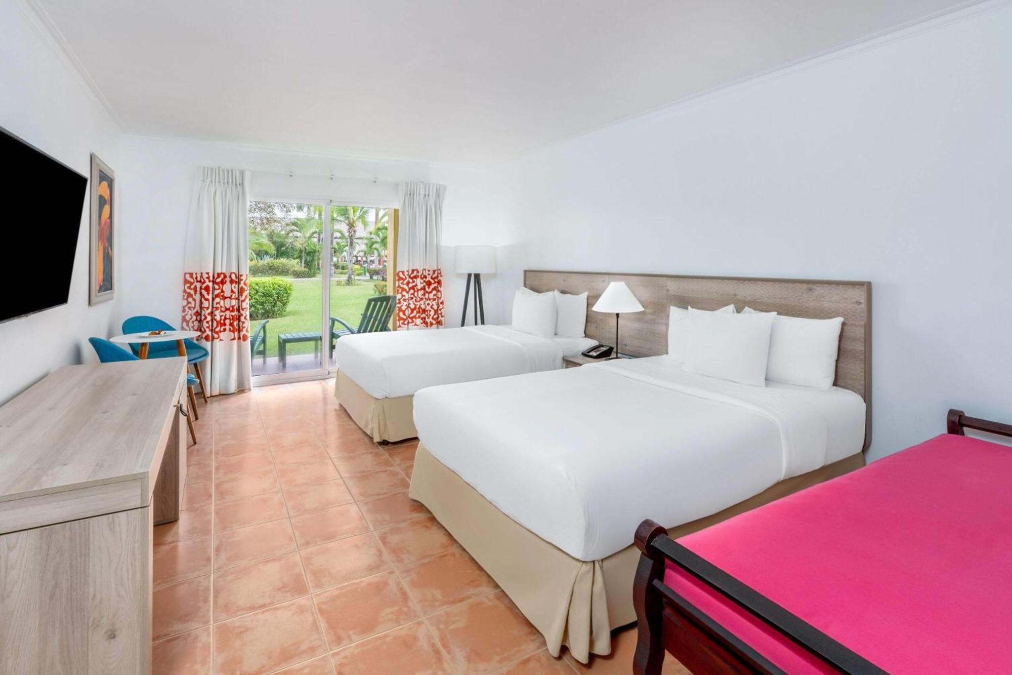 Grand Decameron Panama, A Trademark Resort Playa Blanca (Cocle)